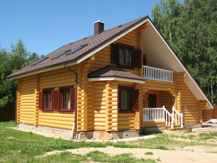 Дом из оцилиндрованного бревна