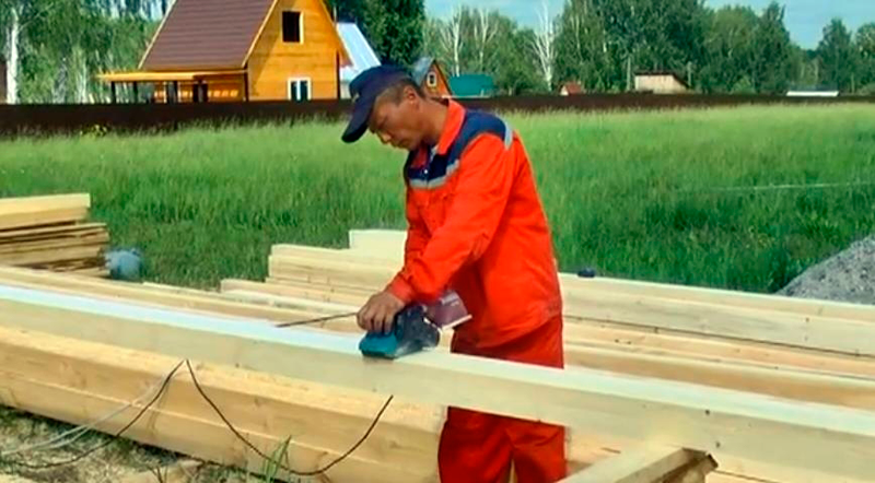 Брус строганный